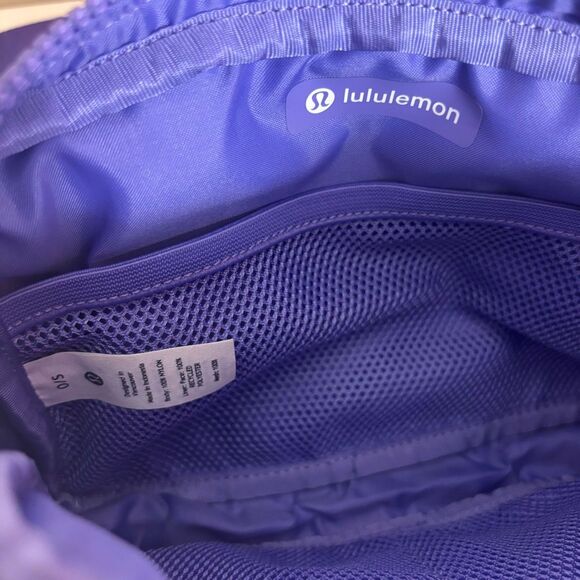 Lululemon Purple Everywhere Bag 2L Fanny Pack Belt Bag - Picture 7 of 9